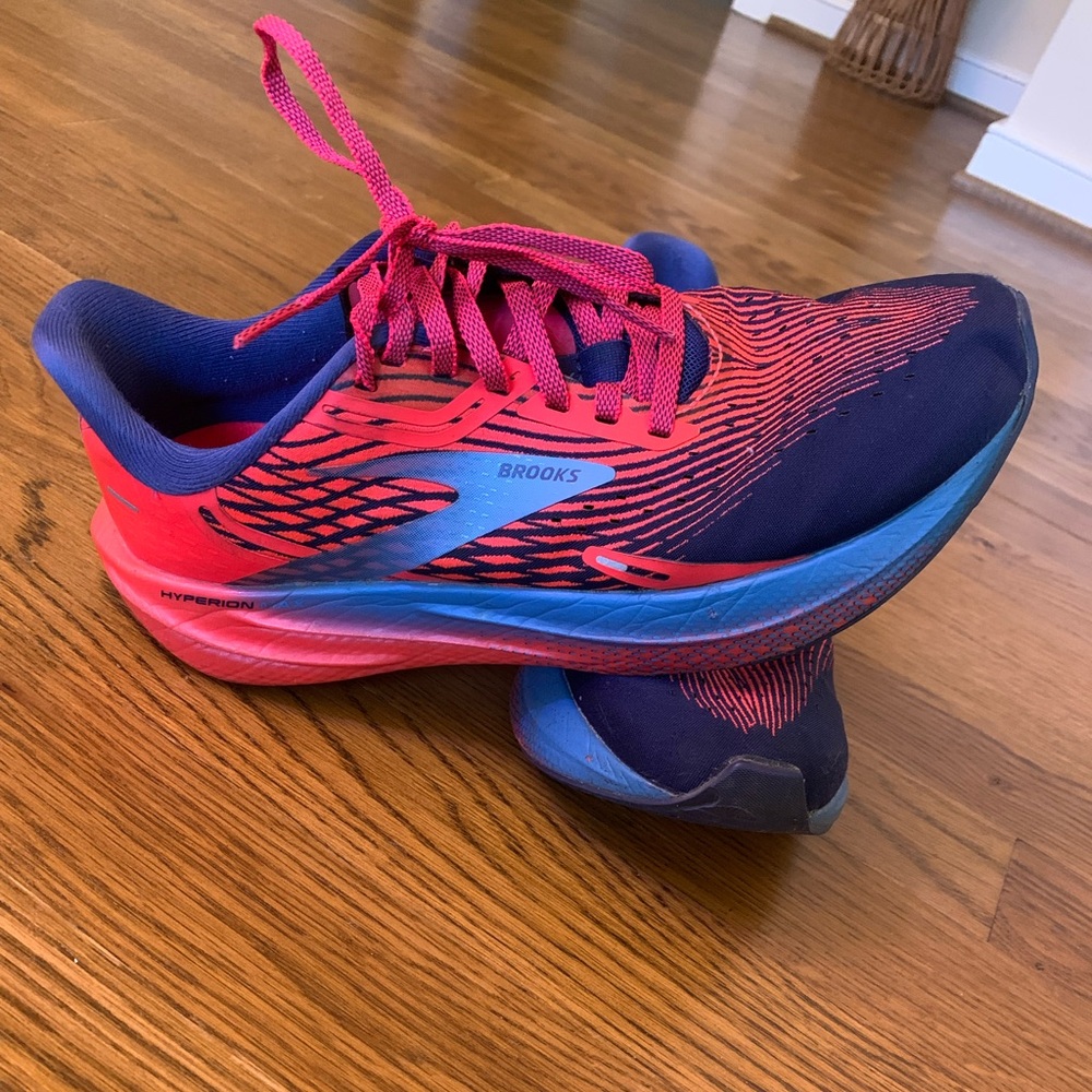 Brooks Hyperion Road Running Sneakers